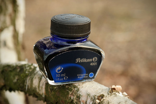 Pelikan 4001 Bottled Ink Royal Blue 30ml – RefillFinder